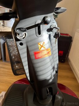 Nabízíme k prodeji elektrický skútr C.T.M HS-828 - 7