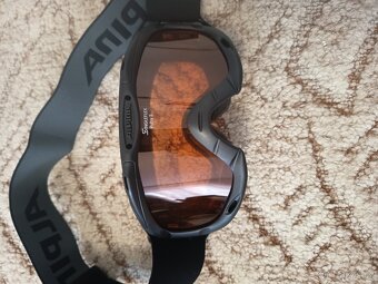 Lyžařské brýle Uvex a alpina. - 7