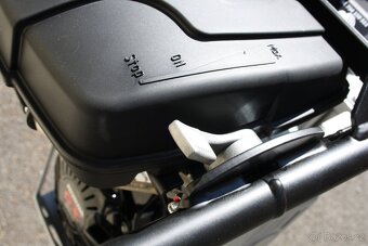 Vibrační pěch (dusadlo) PROFI WEBER MT SRV BLIII - 7