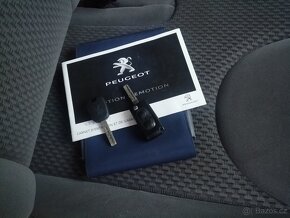 Peugeot Expert Long, r.v. 2015, 2.0 HDi, 94kW - 6 míst - 7