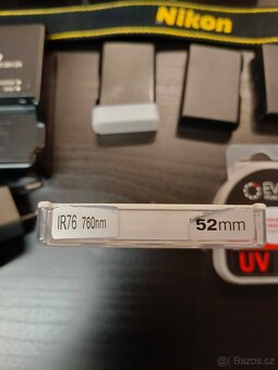 Nikon D5200 + 3 objektivy + bohaté příslušenství - 7