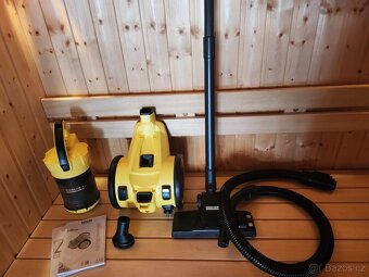 Prodám zánovní vysavač Karcher VC 3 - 7