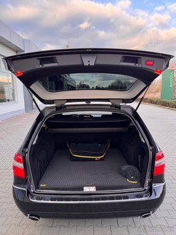 mercedes-benz e300 w212 •Perfektní stav•dovoz NL•max výbava - 7