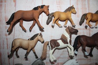 Figurky koní Schleich 5 - 7