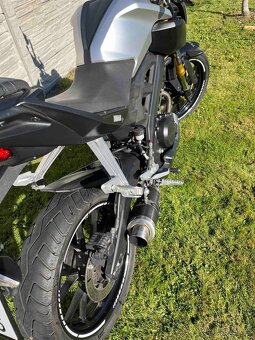 Yamaha MT 125 - 7