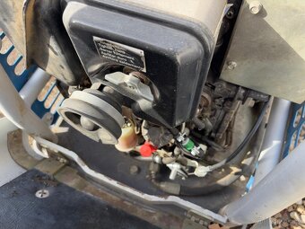 Dieselova vibrační desku Tremix MV480. - 7