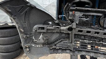 Mercedes EQC naraznik - 7