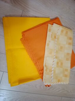 Ubrusy různé barvy a velikosti - jako nové - 7