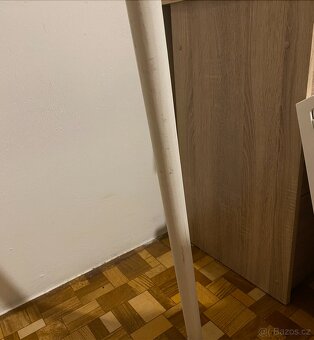 stojan na oblečení - 7