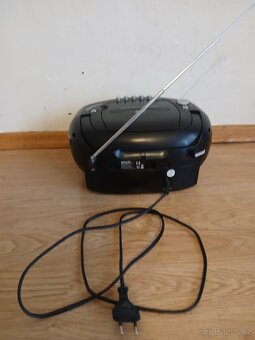 RÁDIO VAJÍČKO ZN. SENCOR 220 V. - 7