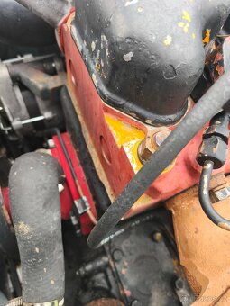 Locust 750 (unc) - 7