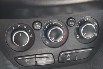 Ford Tourneo Connect 1.0 EcoBoost TAŽNÉ ZAŘÍZENÍ ČR (2016) - 7