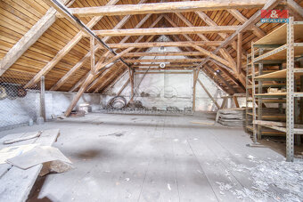 Prodej rodinného domu, 214 m², Jesenice, ul. Plzeňská - 7