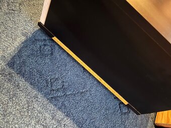 Skříň pod tv - 7
