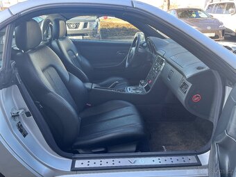 Mercedes-Benz SLK 320 - 7