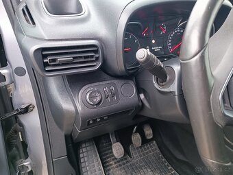 Opel Combo Life 1,5 Diesel 96KW - odpočet DPH - 7