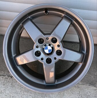 Rondell 0072 17 BMW - 7