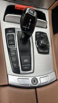 BMW 7 4,4 V8 32V Bi-Turbo - 7