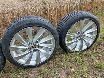 Originál ALU kola Škoda Superb R18 + letní pneu - 7