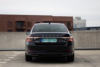 Škoda Superb IV PHEV 1.4 TSI L&K - 7