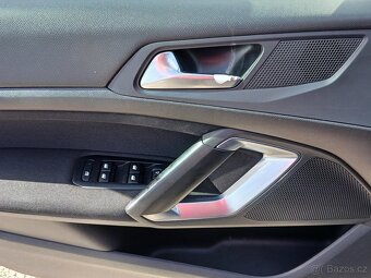 Peugeot 308 1.6i ,  88 kW nafta, 2015 - 7