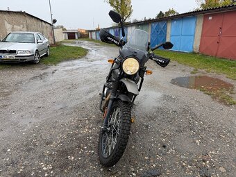 Royal Enfield Himalayan 411, provoz 01/2023, 1.800 km - 7