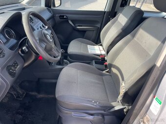 VW CADDY MAXI 1,6 TDI 75kw 5míst Tažné 09/2011 - 7
