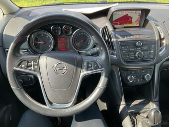 Opel Zafira Tourer 2.0 CDTI Cosmo - 7MÍST - 7