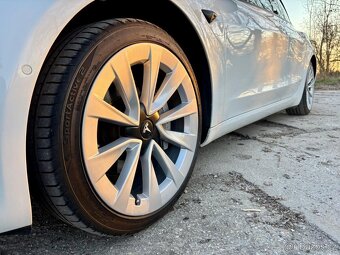 TOP Tesla Model 3 Long Range Refresh po Faceliftu tažné DPH - 7