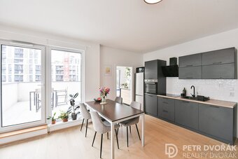 Prodej bytu 2+kk 45 m2 Olgy Havlové, Praha - Žižkov - 7
