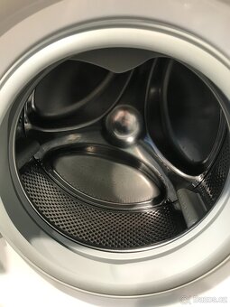 Prodám pračku Whirlpool - 7