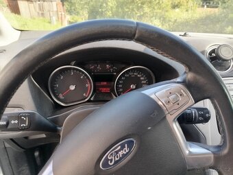 Ford Mondeo - 7