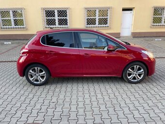Prodám Peugeot 208 rok výroby 2015 - 7
