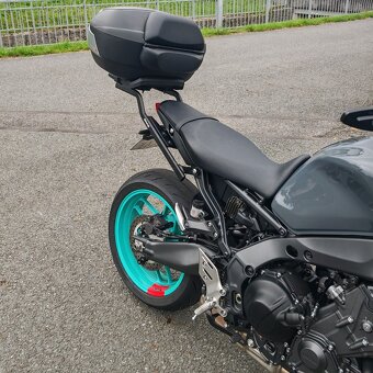 Yamaha MT-09 SHAD vrchní kufr SH48 Premium + plotna - 7