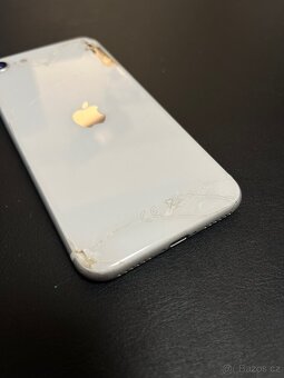 iPhone SE 2020 64 GB - 7
