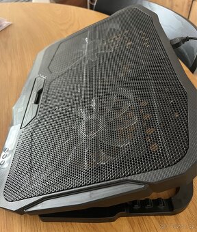 Herní notebook MSI Cyborg 15 A12UC-1444CZ - 7