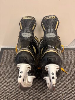 BRUSLE CCM TACKS AS 570, vel. 40,5/6 D - 7