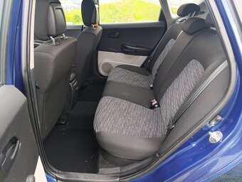 Kia Cee´d na náhradní díly    1.4  80kw - 7