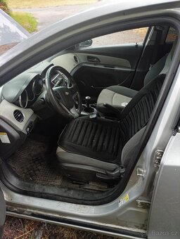 Chevrolet Cruze - 7