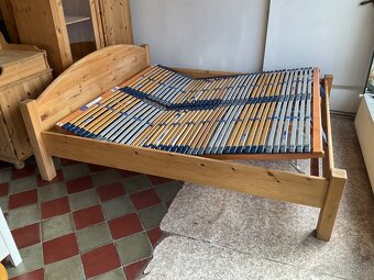 Prodám manžel skou postel voskované borovice Masiv - 7