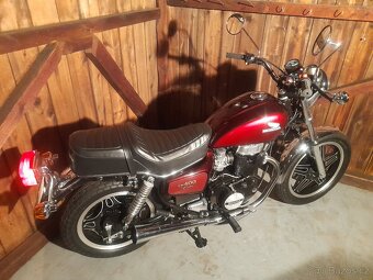 Postavím nejvíc coll caffe racer co kdy brázdil ulice a... - 7