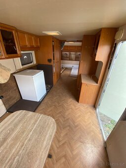 Karavan Wilk - 7