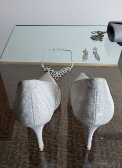Stříbrná plesová sada - lodičky, psaníčko, náhrdelník,... - 7