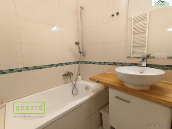 Pronájem bytu 2+kk 52 m², Bořivojova ulice, Praha 3 - 7