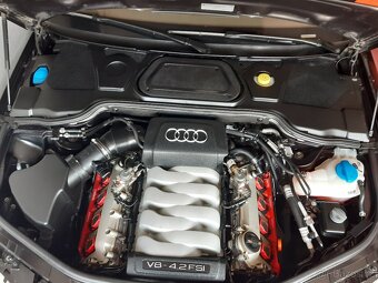 Audi A8 4.2 FSI - 7