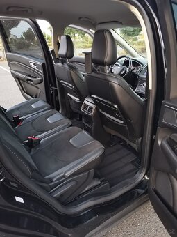 Ford galaxy - 7