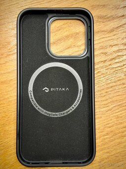 iPhone 15 Pro 256GB přírodní titan - 7