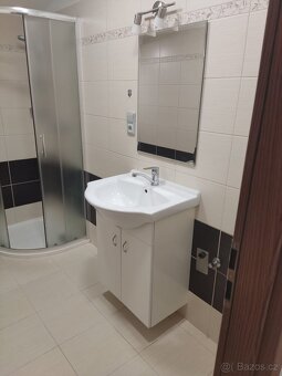 Pronájem bytu 2+kk, 49 m² – Lačnov - 7