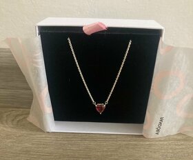 Krátký náhrdelník s přívěskem Třpytivá aureola srdce - 7