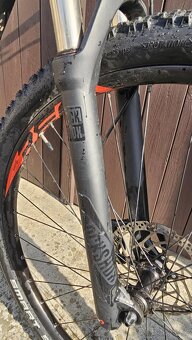 Superior XP 909, kola 29", velikost XL - 7